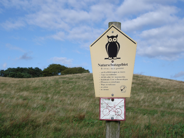 Naturschutzgebiet-Schild