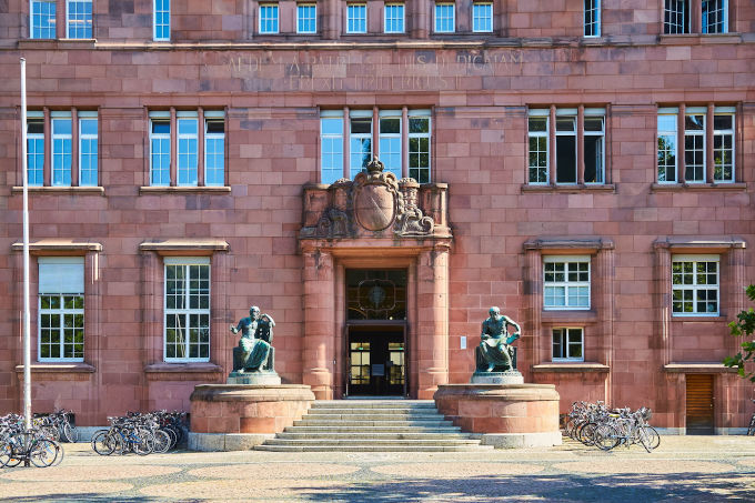Portal KG I, Uni Freiburg